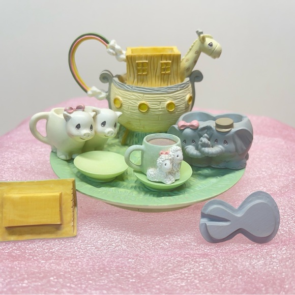 1996 Precious Moments Vintage Noah's Ark Mini Tea Set Collectible Bible Animals - Picture 6 of 10
